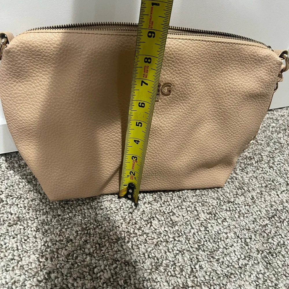BCBG Paris Beige Bag Insert Organizer Zip Pouch Inner Tote Cosmetic Case